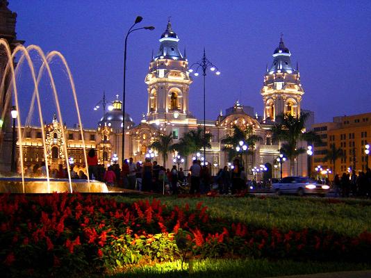 plaza de armas lima peru tour