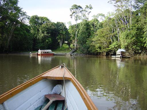 iquitos albergue explornapo