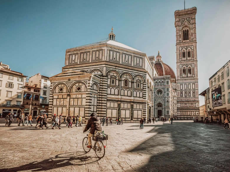 Genuina Europa Tour