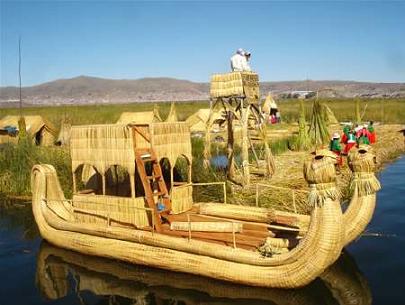 islas uros puno peru
